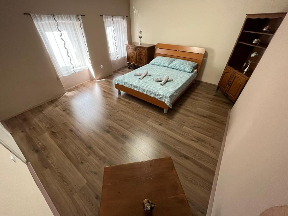 Old Town Apartment เมดูลิน ภายนอก รูปภาพ