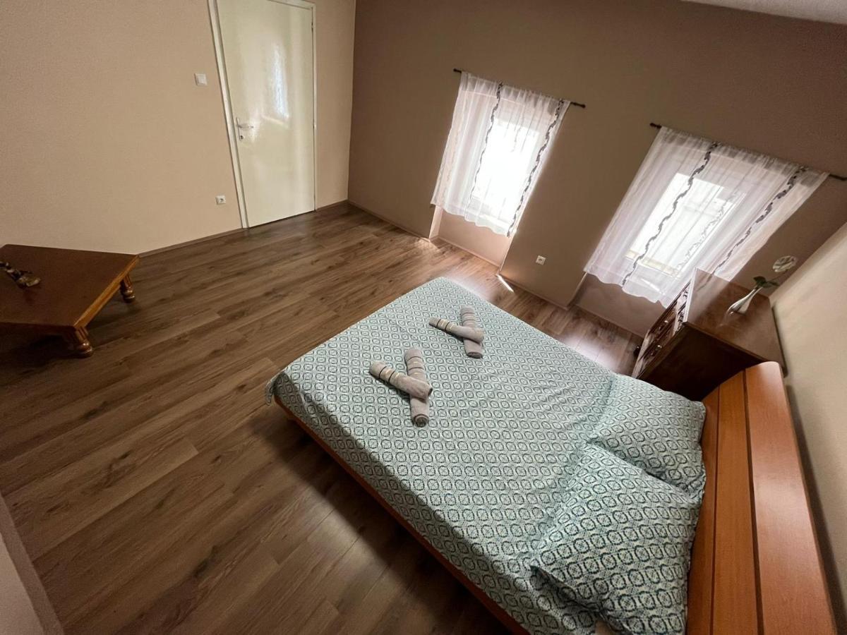 Old Town Apartment เมดูลิน ภายนอก รูปภาพ