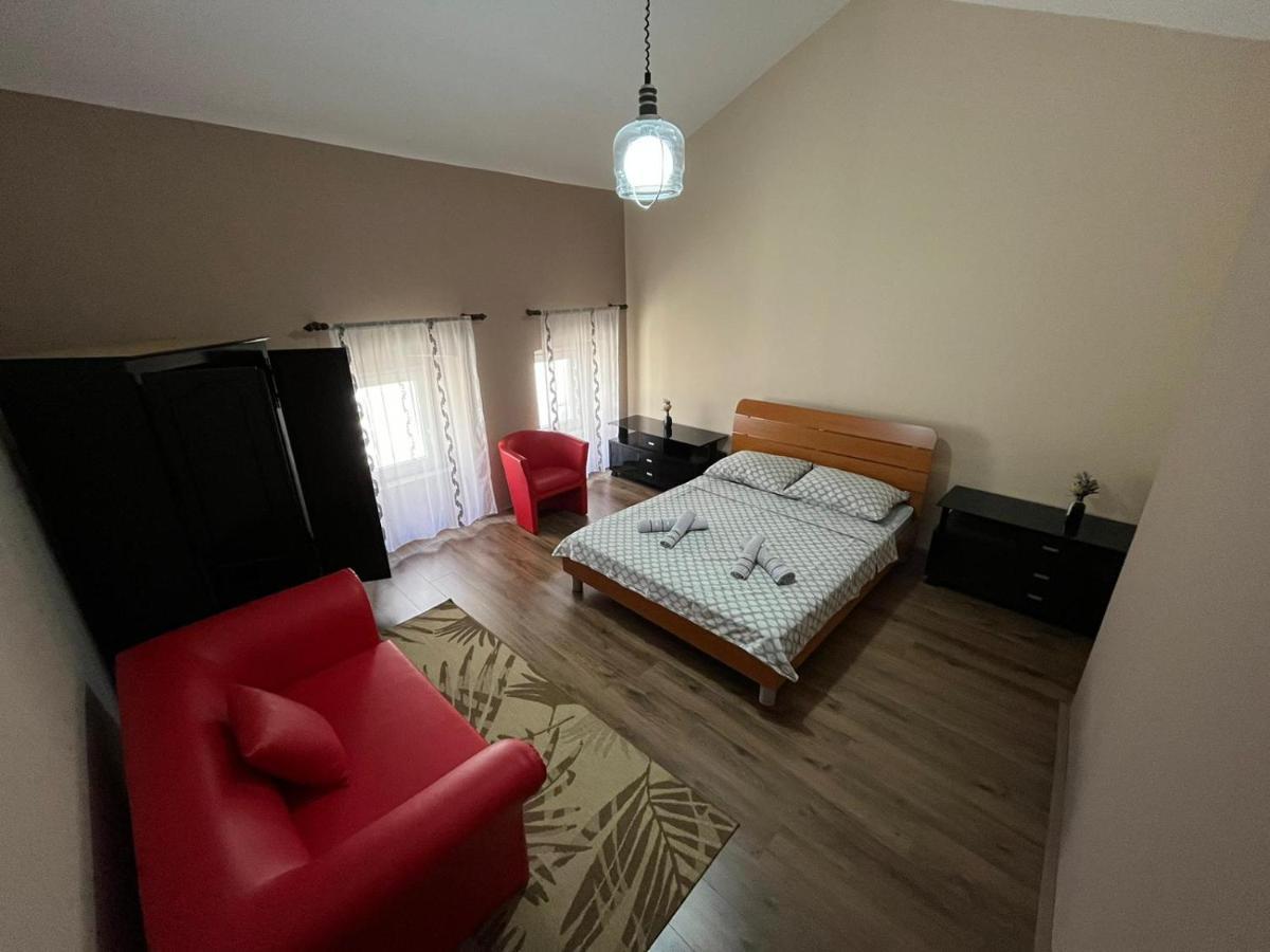 Old Town Apartment เมดูลิน ภายนอก รูปภาพ