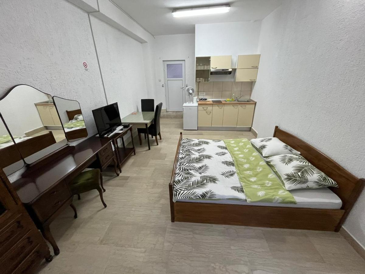 Old Town Apartment เมดูลิน ภายนอก รูปภาพ